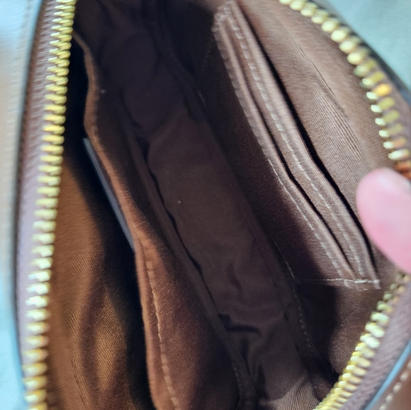 Coach Signature Belt Bag In Colorblock Signature Canvas - Picture 11 of 11